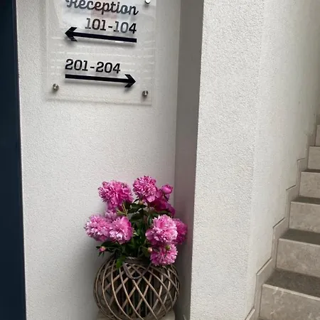 Inn Na Uni