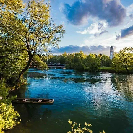 Inn Na Uni
